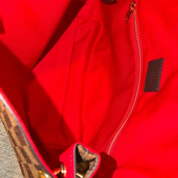 Louis Vuitton Brown Checkered Shoulder Bag - Picture 13 of 16